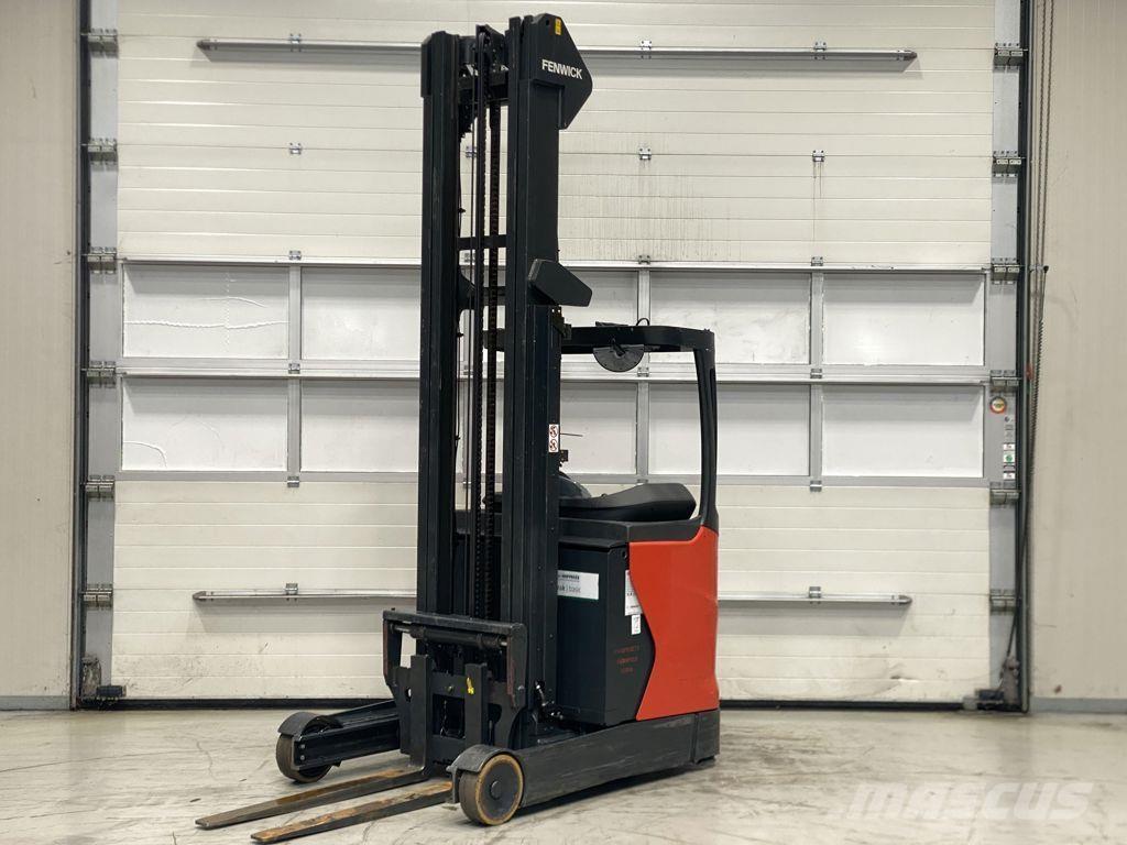 Linde R16 Reach truck - depo içi istif araçları