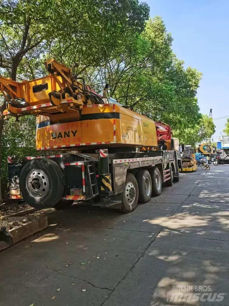 Sany 1000 Ton Yol-Arazi Tipi Vinçler (AT)