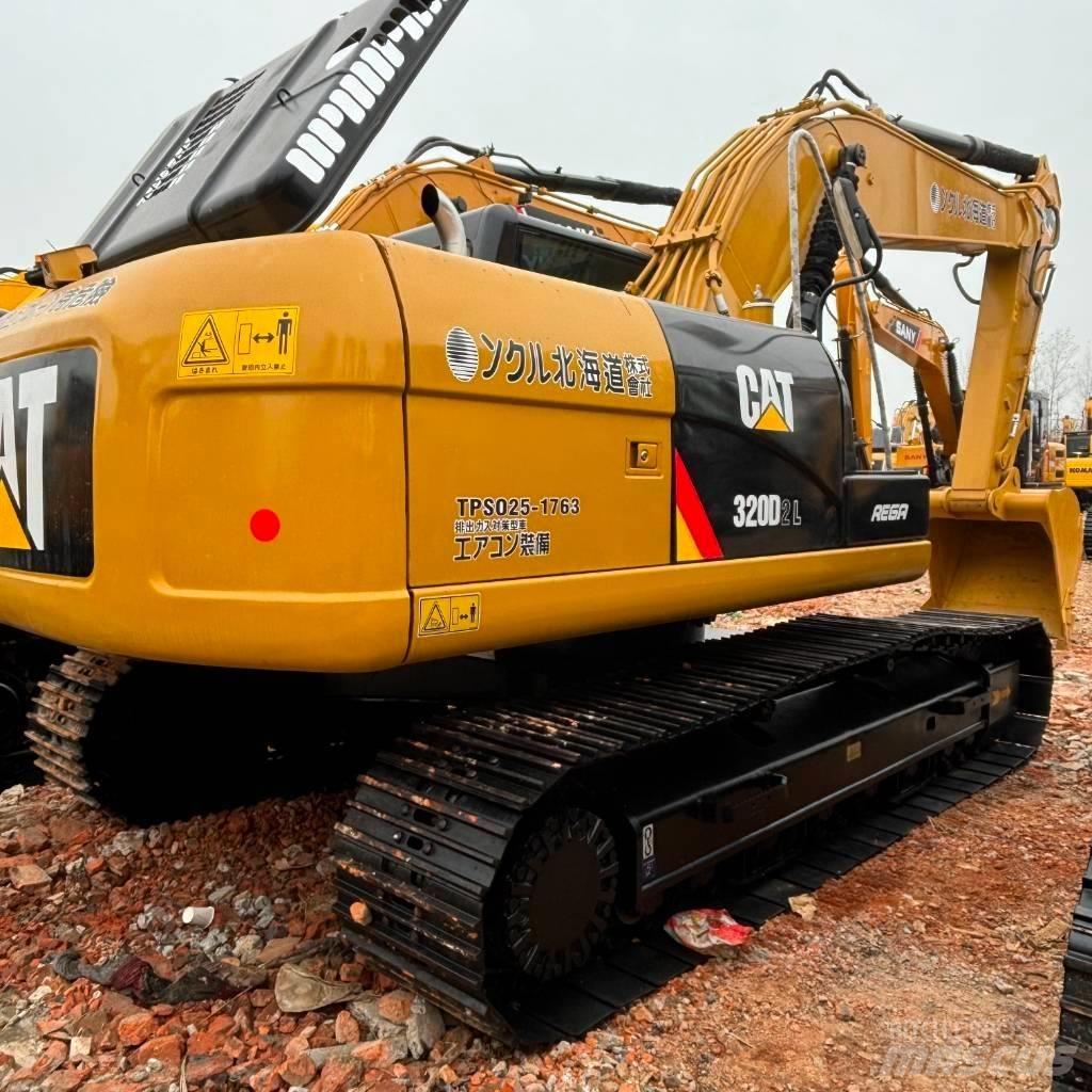 CAT 320 D Paletli ekskavatörler