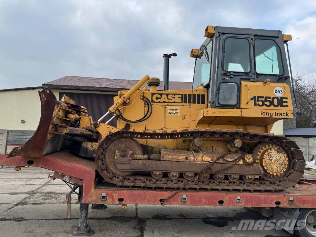 CASE 1550 E Paletli dozerler