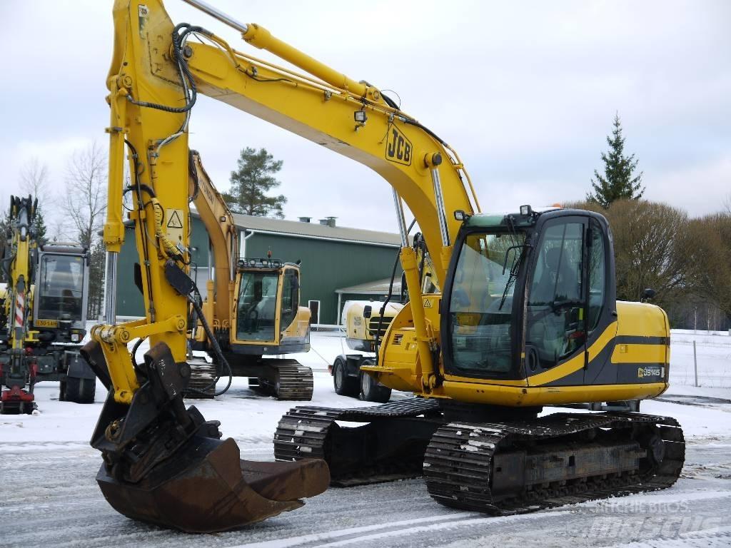 JCB JS 145 Paletli ekskavatörler
