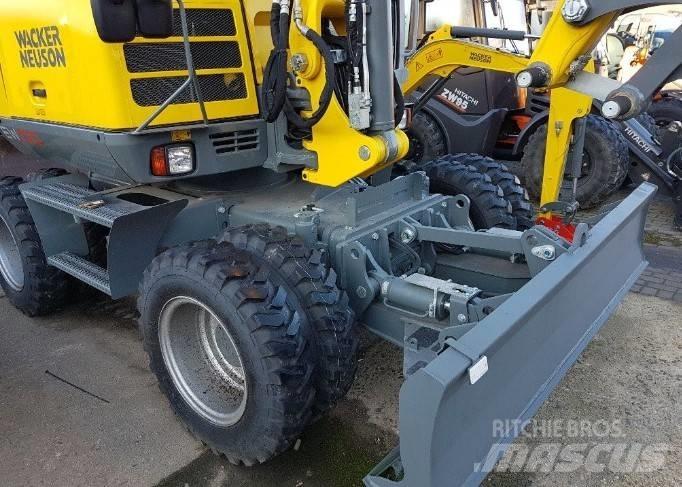 Neuson EW100 Mini ekskavatörler, 7 tona dek