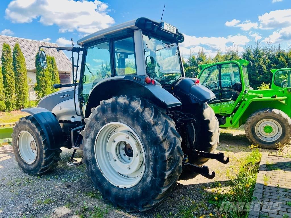 Valtra T 121 HT Traktörler