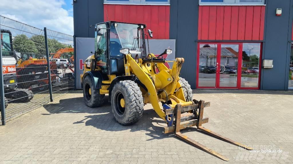 CAT 908 Tekerlekli yükleyiciler