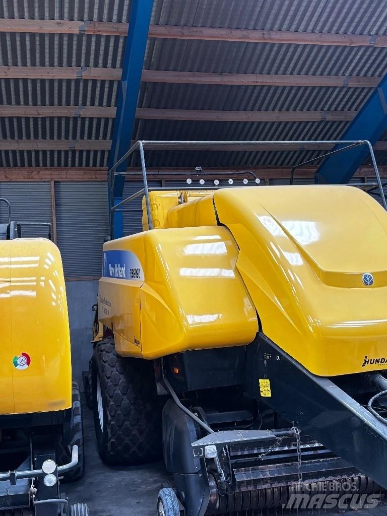 New Holland BB 9090 Küp balya makinalari