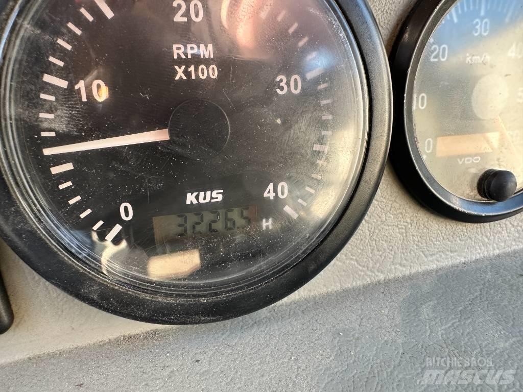 Moxy MT 26 Belden kirma kaya kamyonu