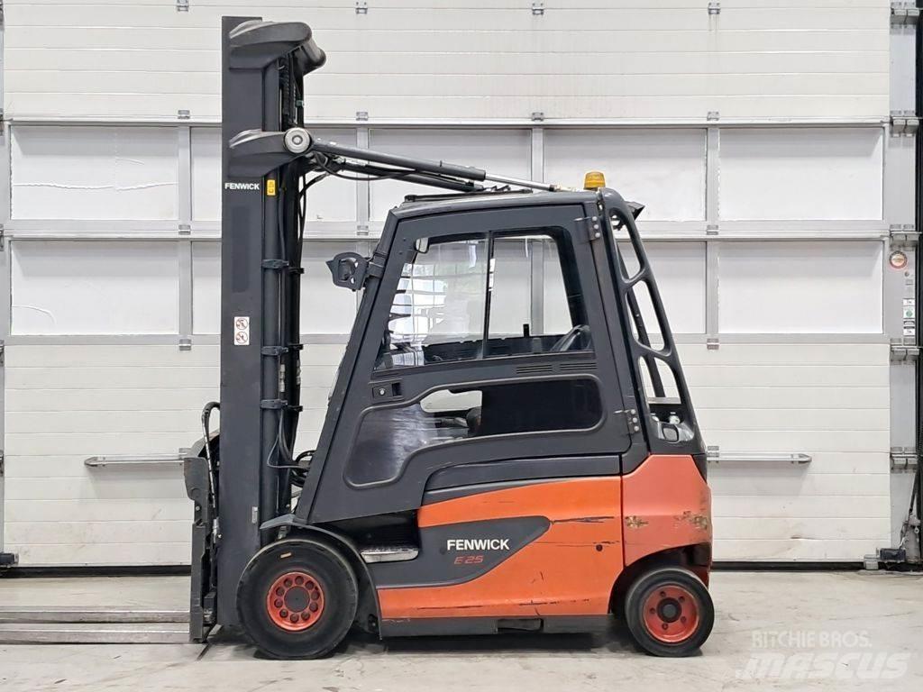 Linde E25-01 Elektrikli forkliftler