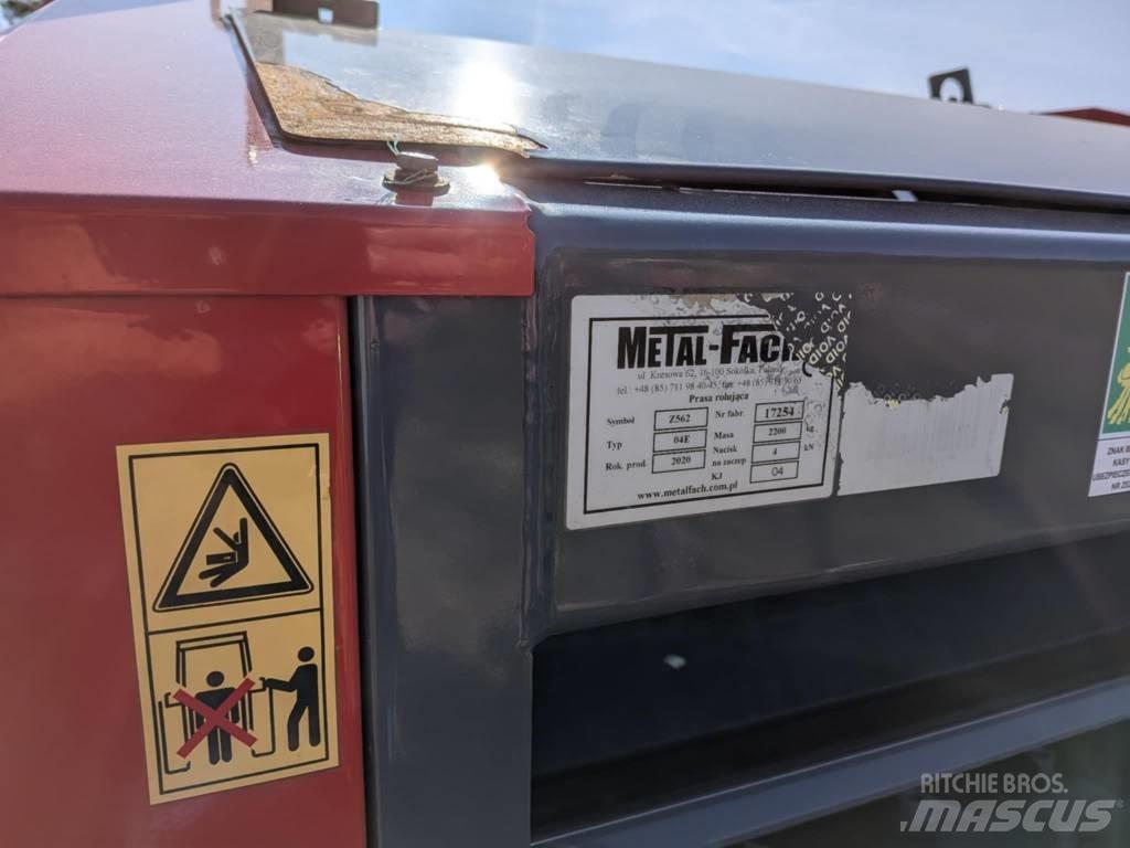 Metal-Fach Z562 Rulo balya makinalari