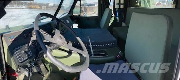 Oshkosh M1070 Çekiciler