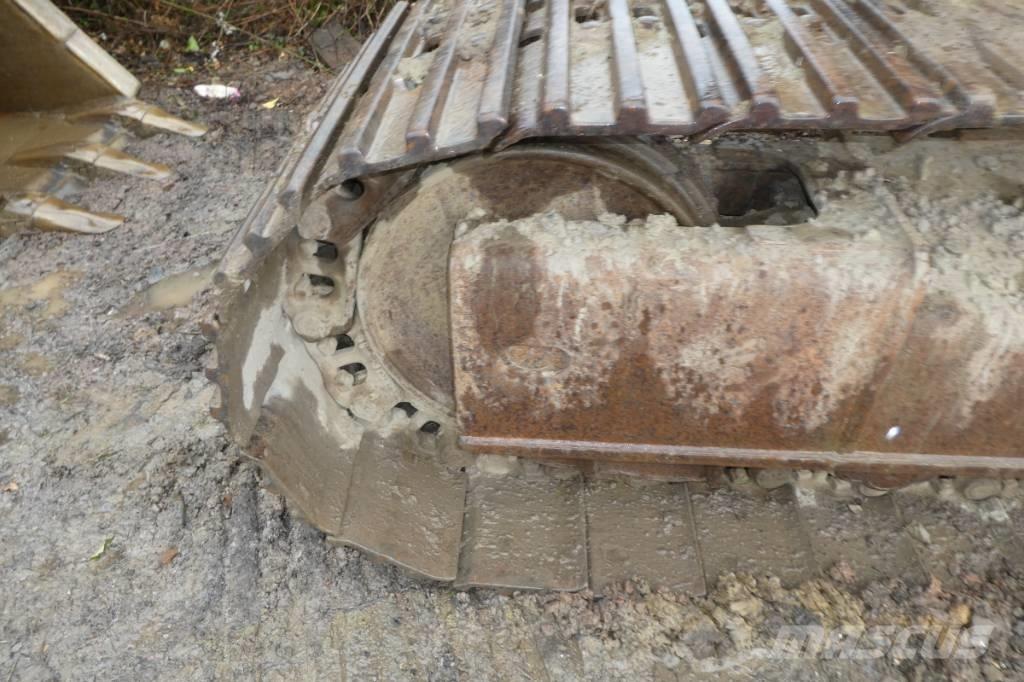 JCB JS 300 LC Paletli ekskavatörler