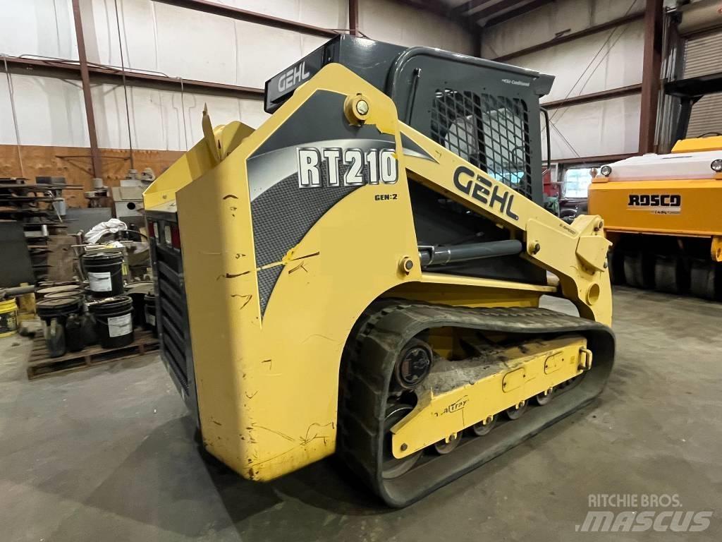 Gehl RT 210 Skid steer loderler