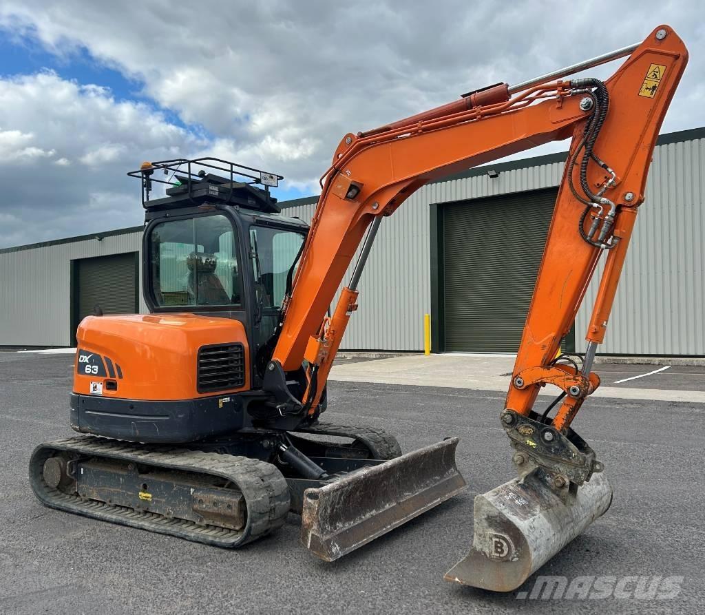 Doosan DX63-3 Paletli ekskavatörler