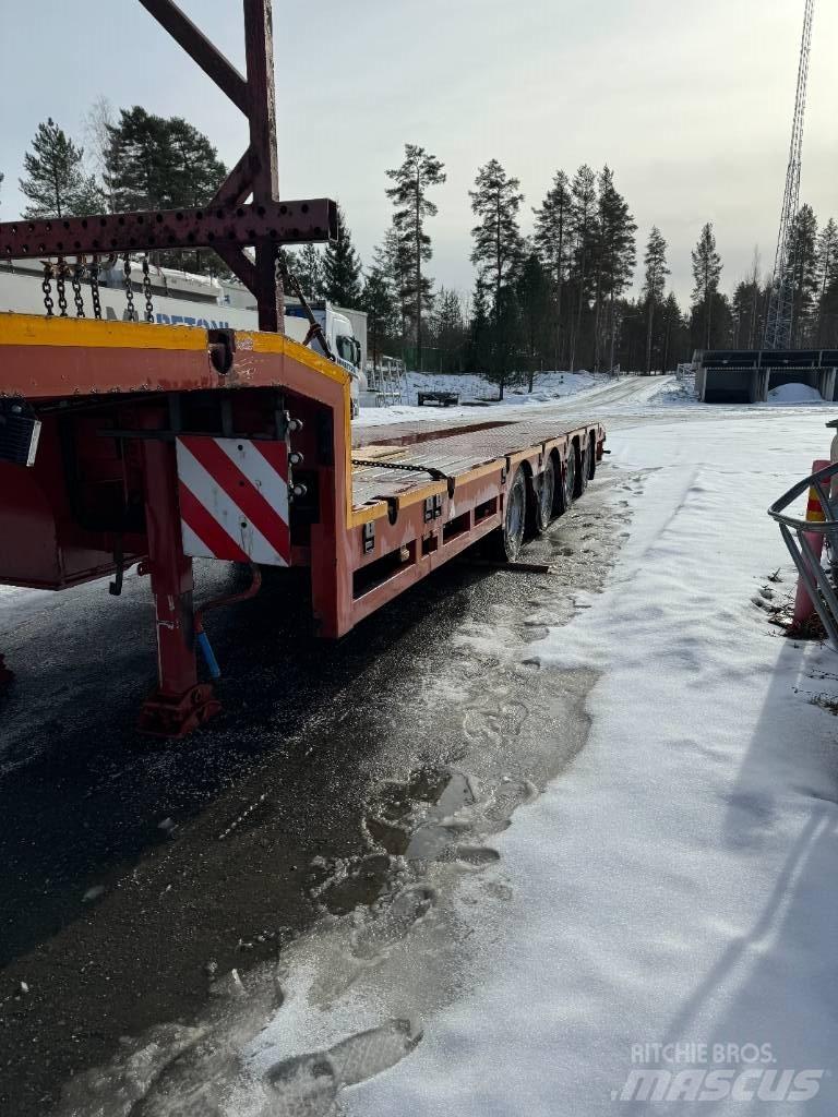  ESGE Pokkakärry Low loader yari çekiciler