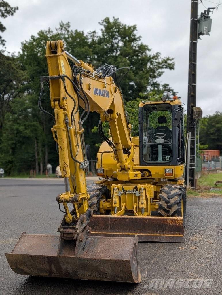 Komatsu PW 98 MR-8 Lastik tekerli ekskavatörler