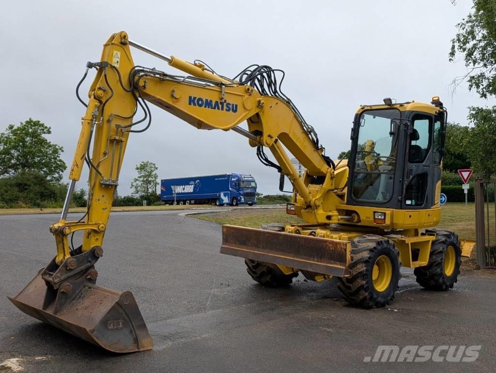 Komatsu PW 98 MR-8 Lastik tekerli ekskavatörler