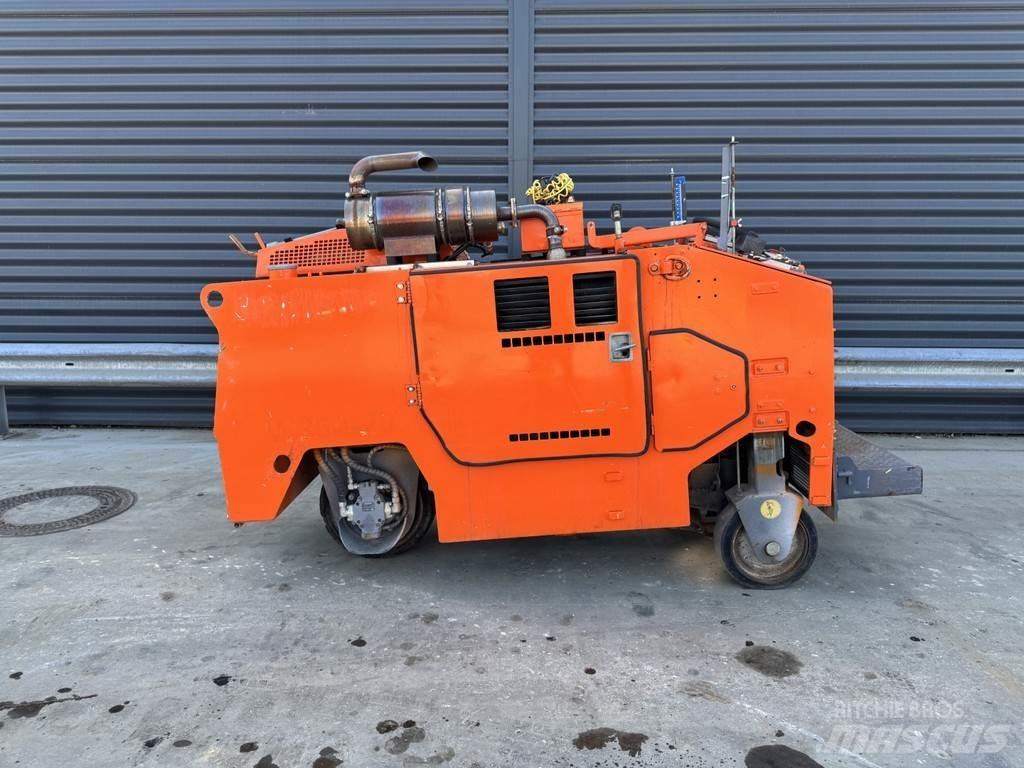 Wirtgen W 350 Asfalt kaziyicilar