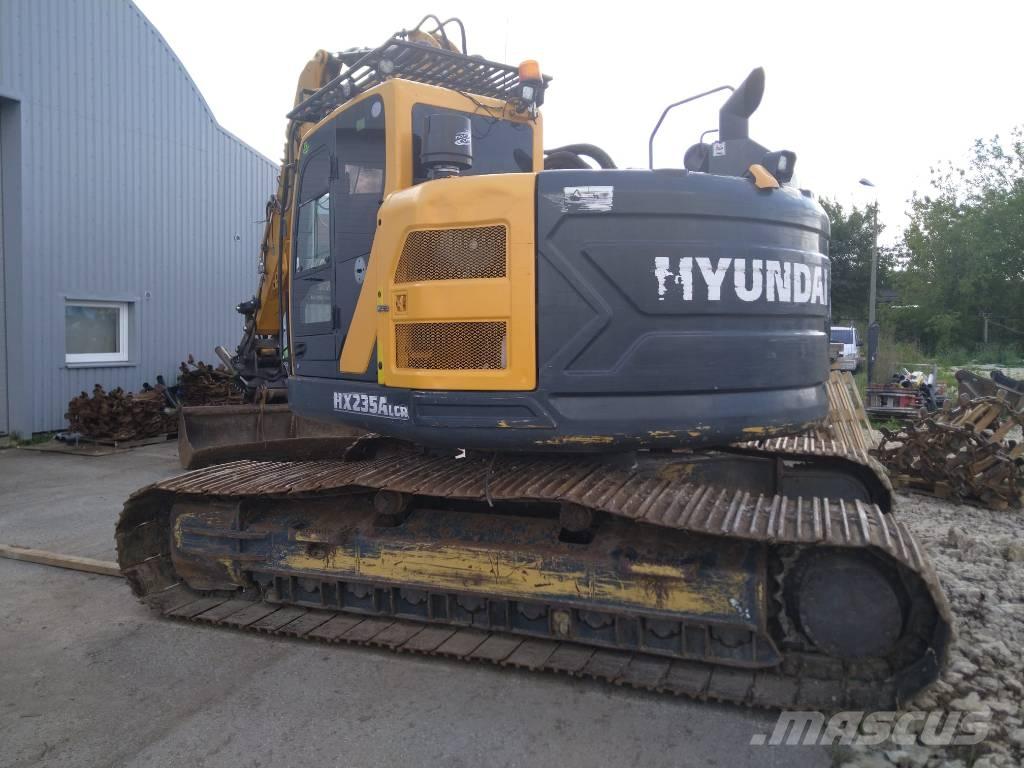 Hyundai HX 235 ALCR Paletli ekskavatörler