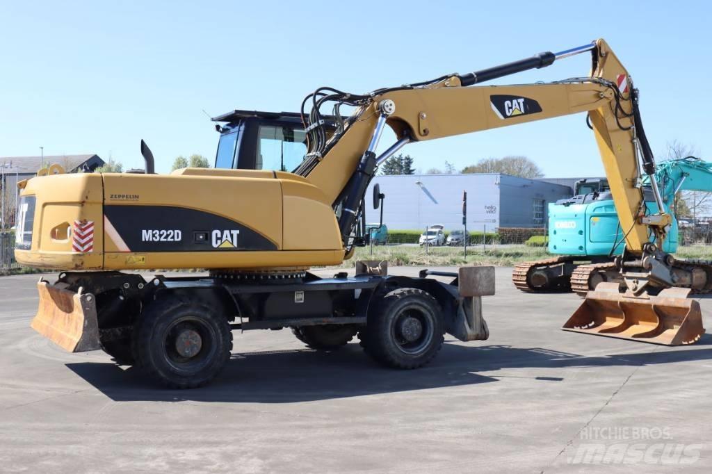CAT M322D Lastik tekerli ekskavatörler
