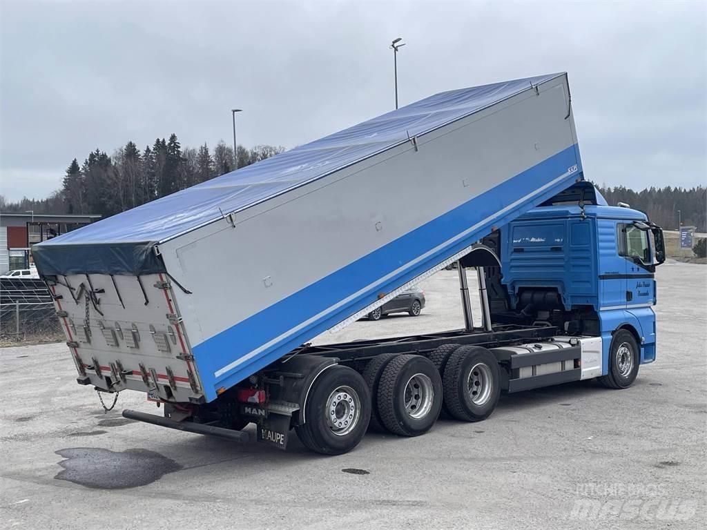 MAN TGX 35.560 Çiftlik/hububat forkliftleri