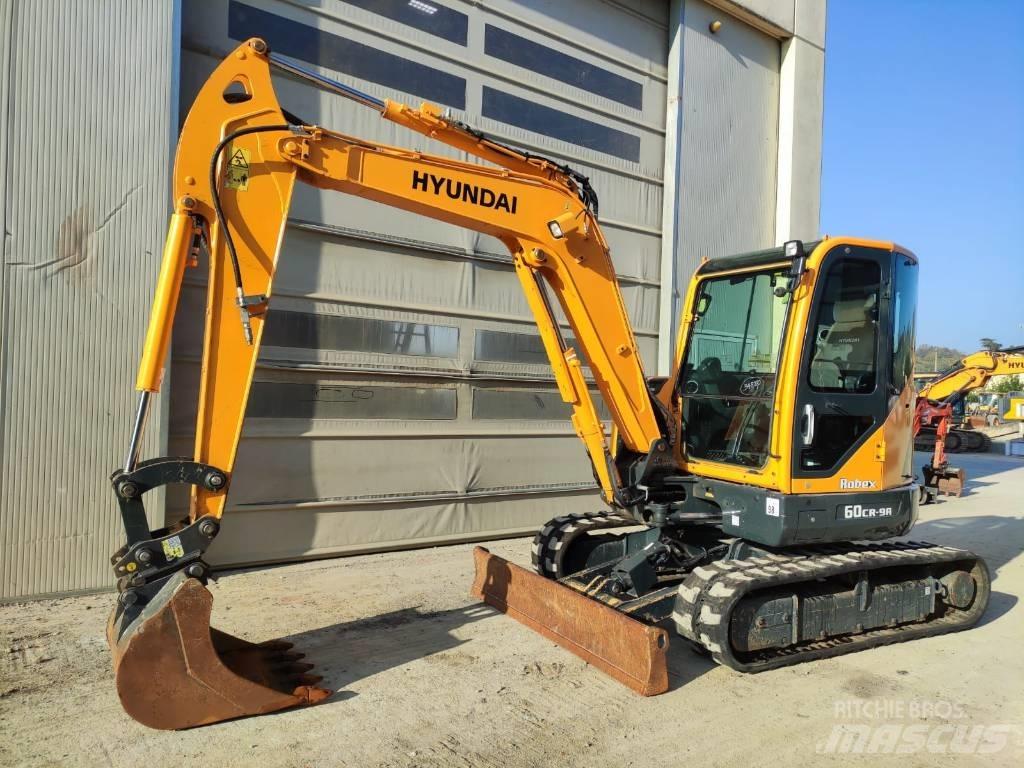 Hyundai R60CR-9A Mini ekskavatörler, 7 tona dek