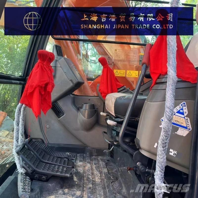 Hitachi ZX 135 Paletli ekskavatörler