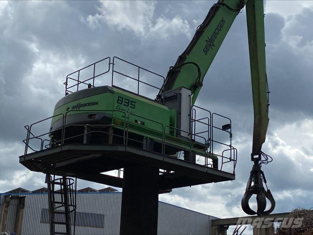 Sennebogen 835 E R Atık taşıma araçları