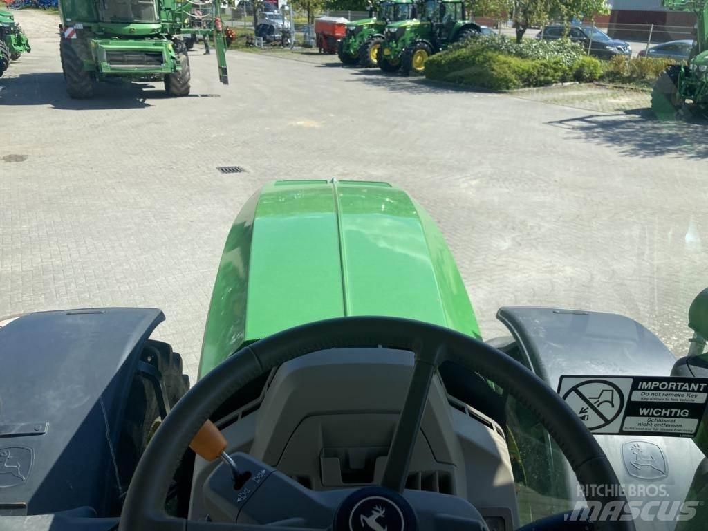 John Deere 6R215 Traktörler