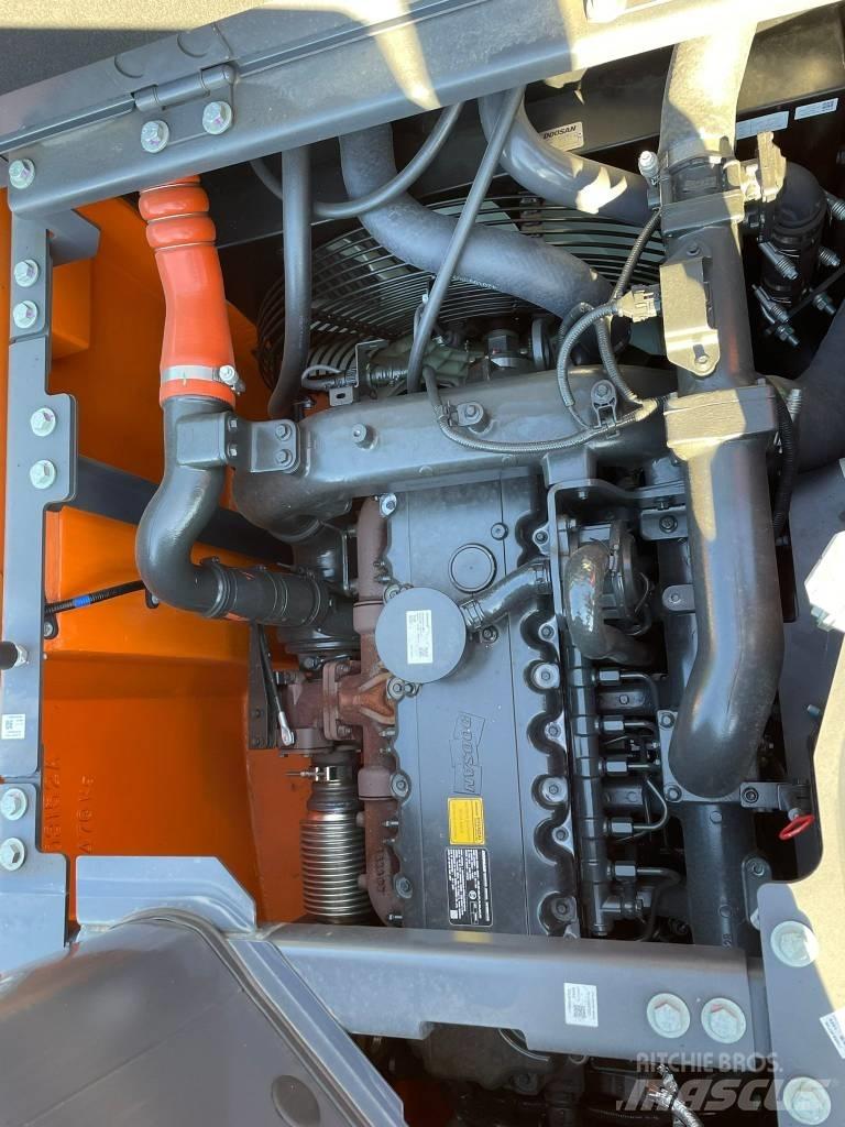 Doosan DX 235 LCR Paletli ekskavatörler