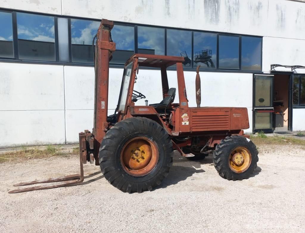 Manitou 4RM30G Dizel forkliftler