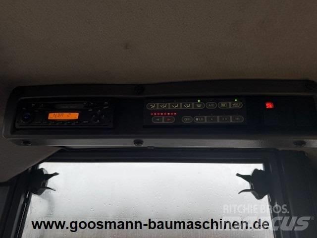 Komatsu WA 200 Tekerlekli yükleyiciler