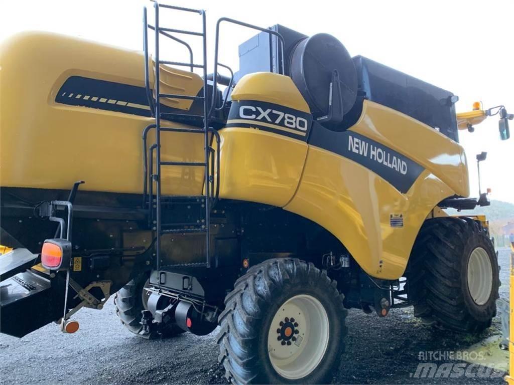 New Holland CX780 Biçerdöverler
