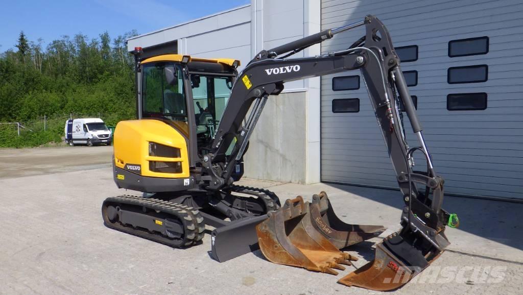 Volvo EC35D Mini ekskavatörler, 7 tona dek