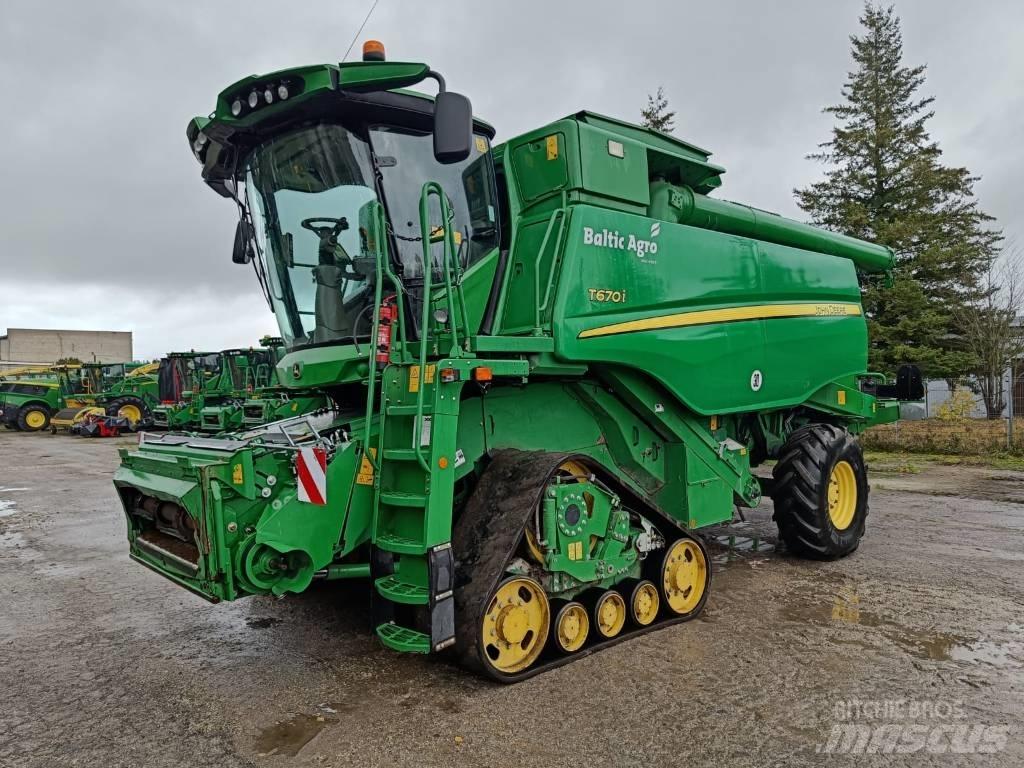 John Deere T670i Biçerdöverler