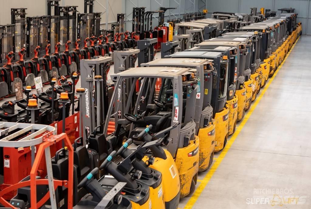 Jungheinrich EFG213 Elektrikli forkliftler