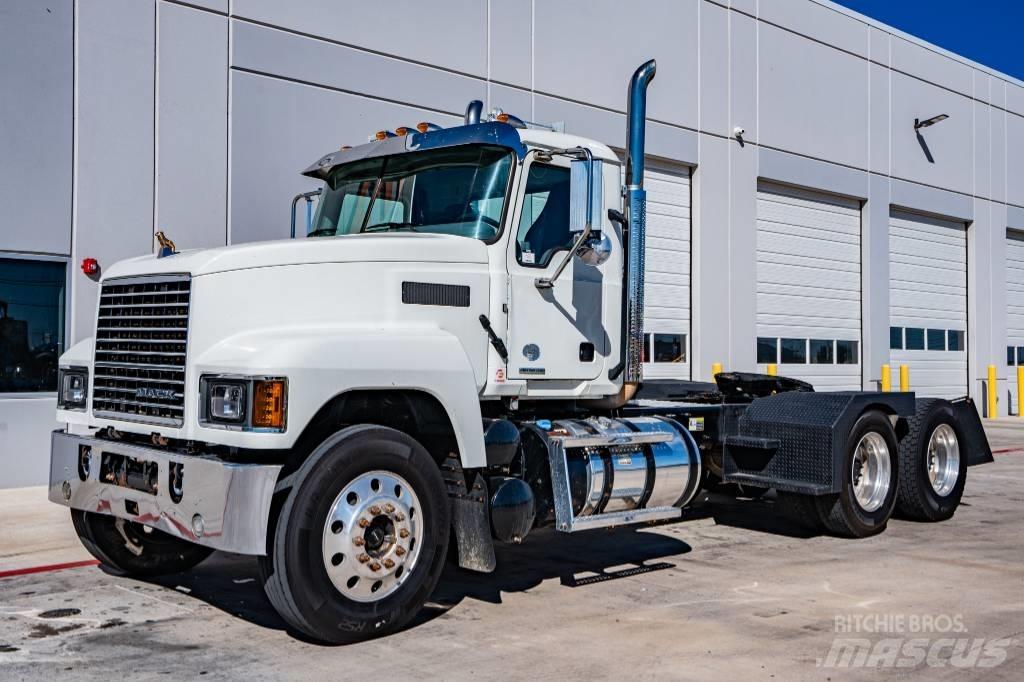 Mack Pinnacle Çekiciler