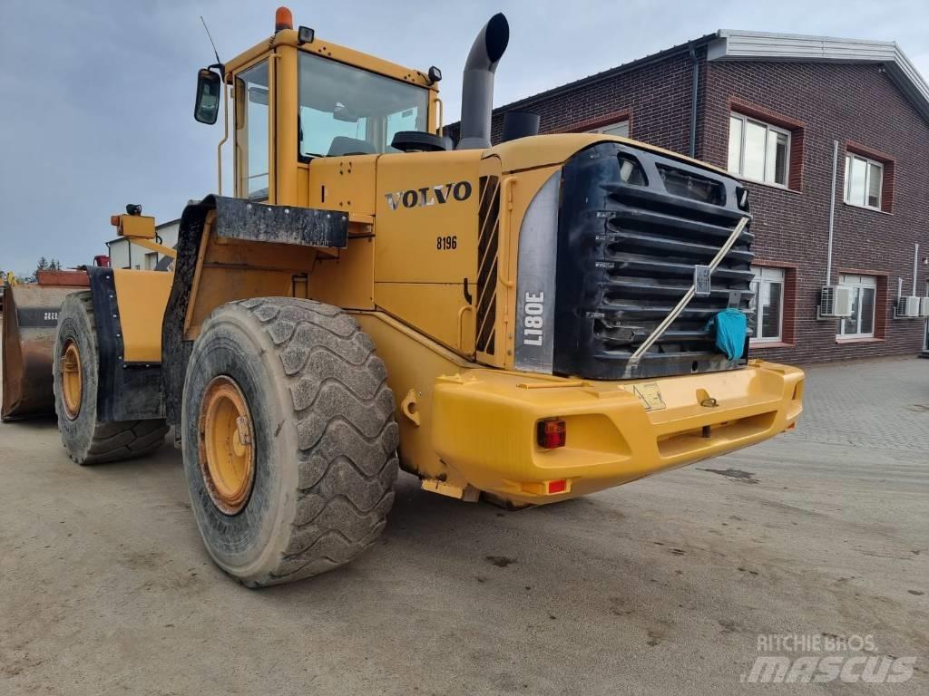 Volvo L 180 E Tekerlekli yükleyiciler