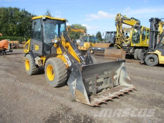 JCB 407 Tekerlekli yükleyiciler