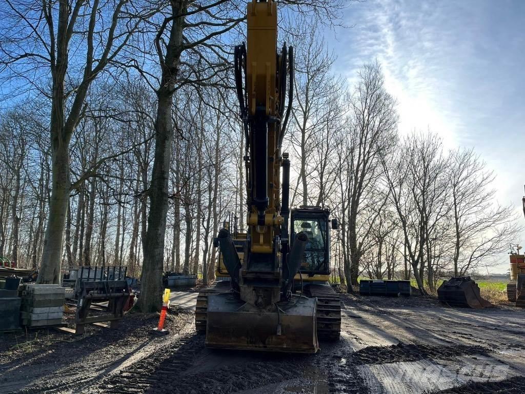 CAT 336 nextgen Paletli ekskavatörler
