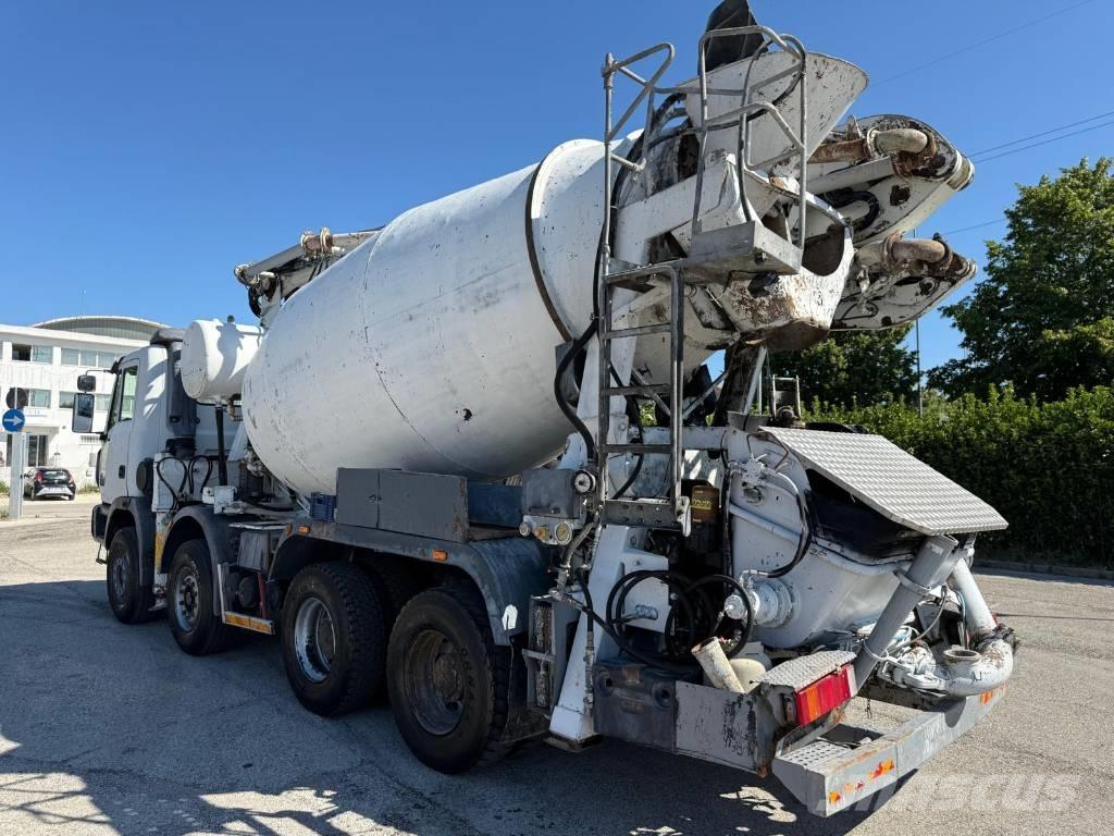 Astra Betonpompa Transmikserler