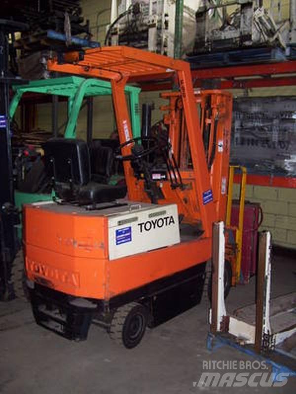 Toyota 2FBCA15 Elektrikli forkliftler