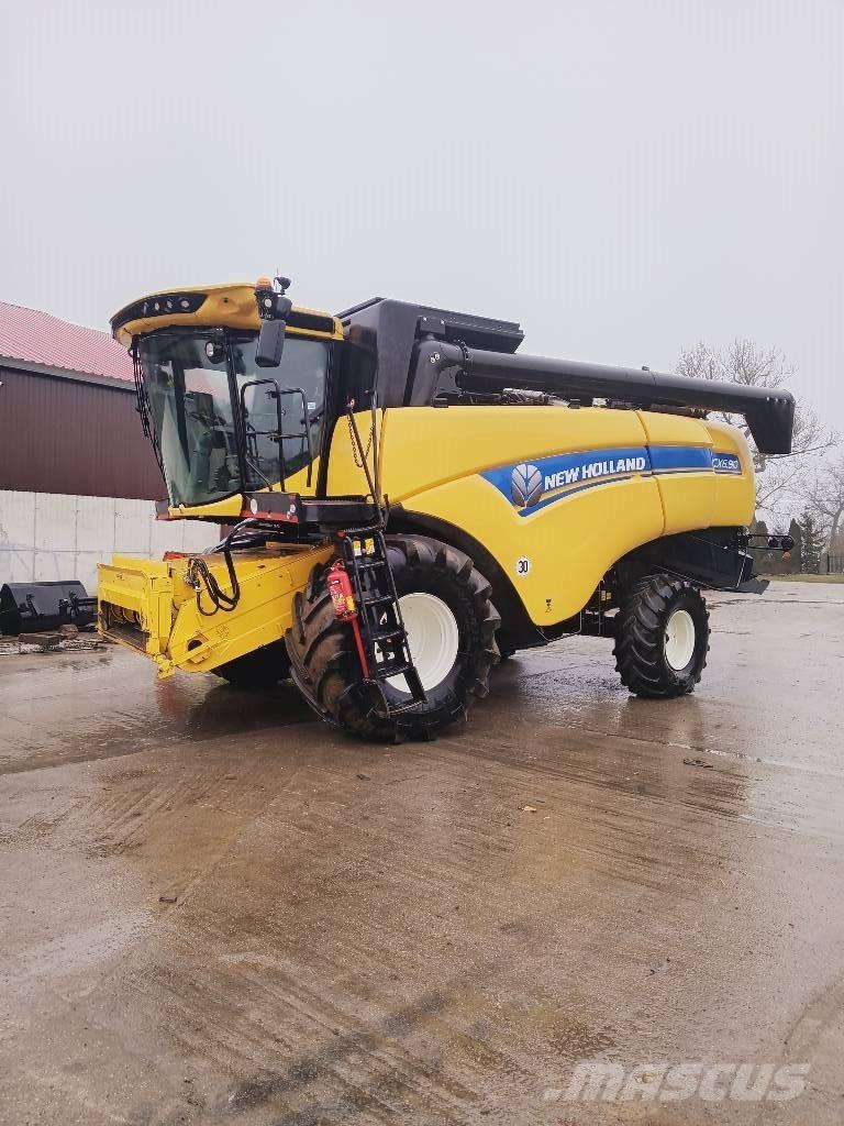 New Holland CX6.90 Biçerdöverler