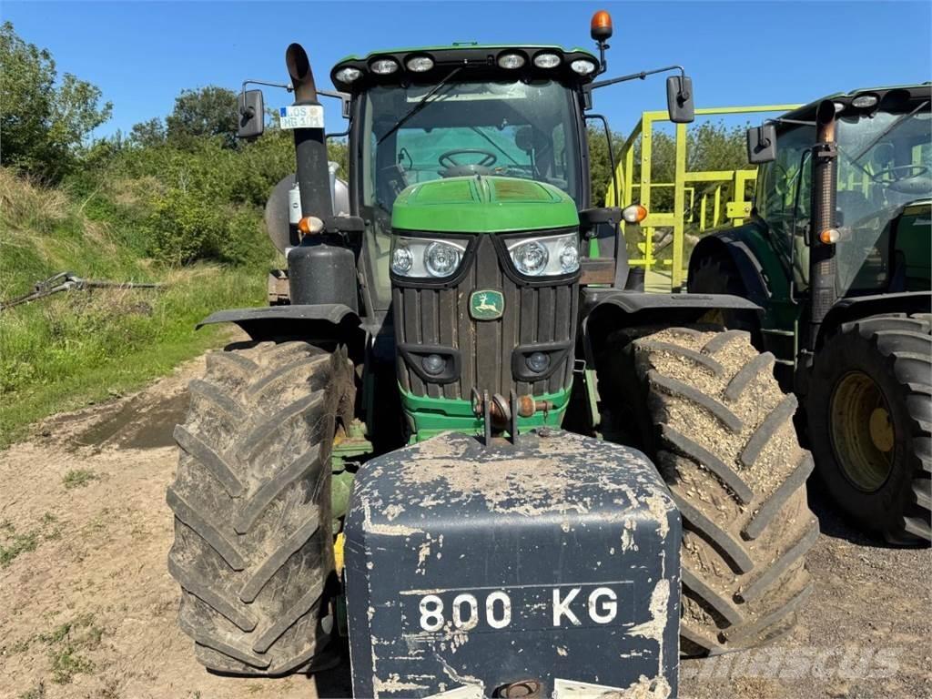 John Deere 6215 R Traktörler