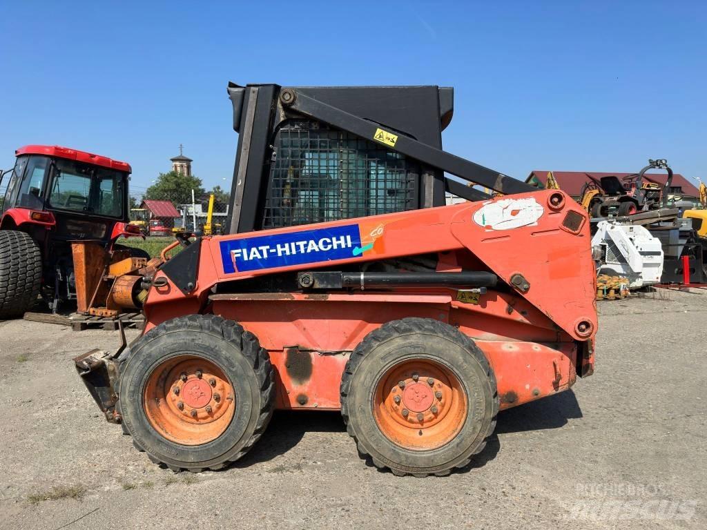 Fiat-Hitachi SL55B Skid steer loderler