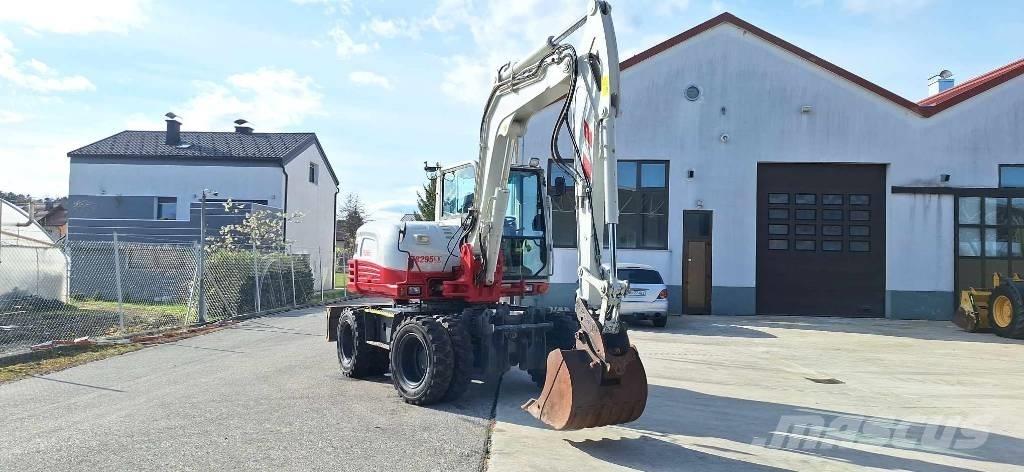 Takeuchi TB 295 W Lastik tekerli ekskavatörler