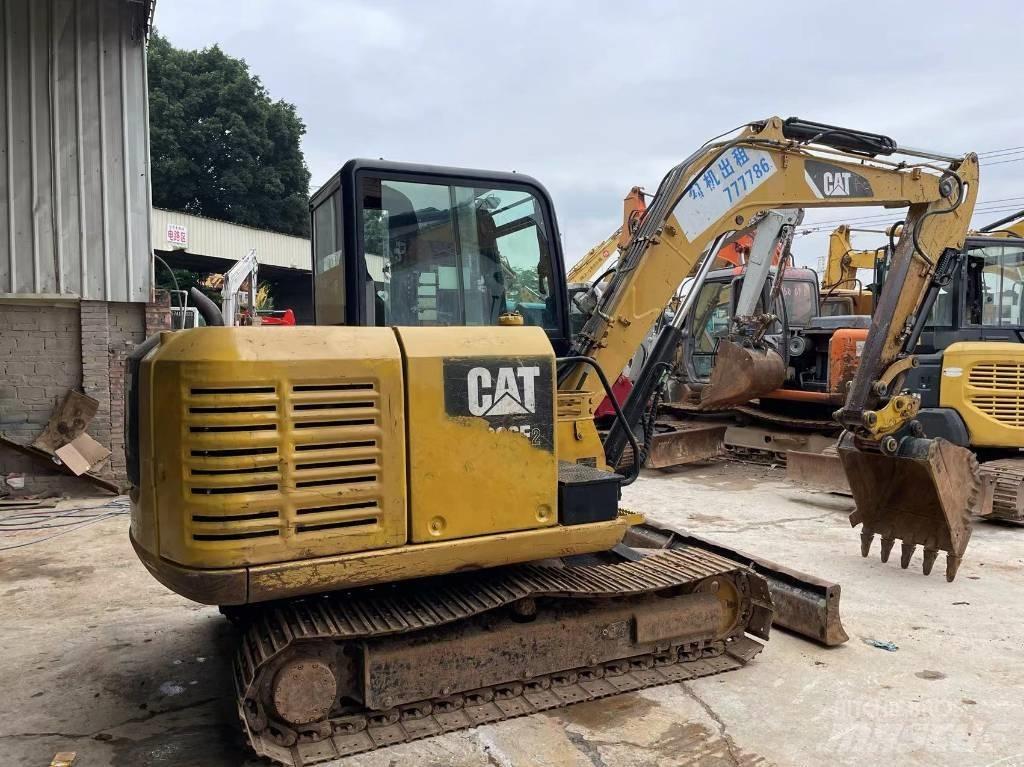 CAT 306E2 Mini ekskavatörler, 7 tona dek