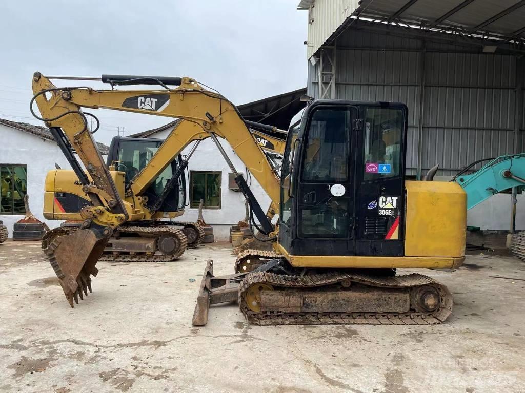CAT 306E2 Mini ekskavatörler, 7 tona dek