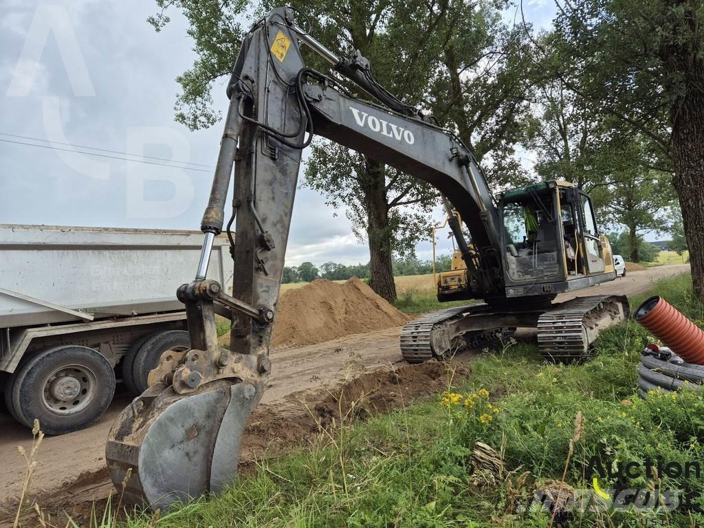 Volvo EC 210 C L Paletli ekskavatörler