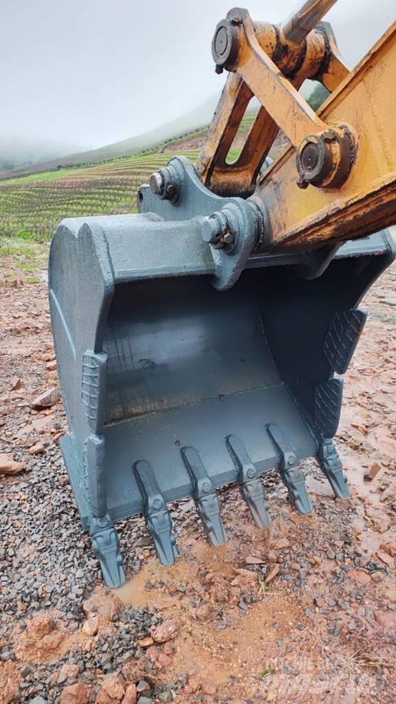 CASE CX220C Paletli ekskavatörler