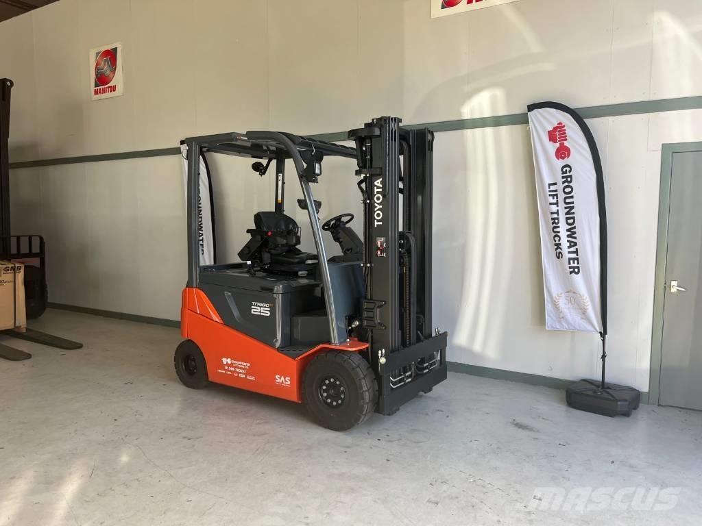 Toyota 8 FBMKT 25 Elektrikli forkliftler