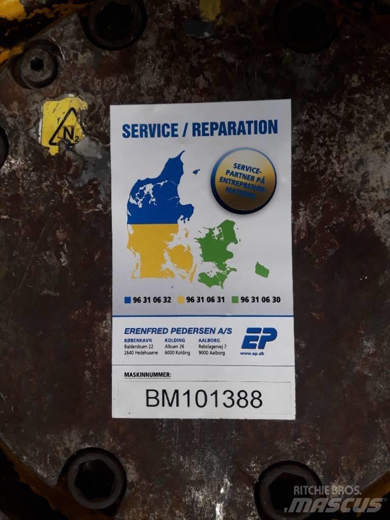 Atlas Copco SB 450 Hidrolik kırıcılar